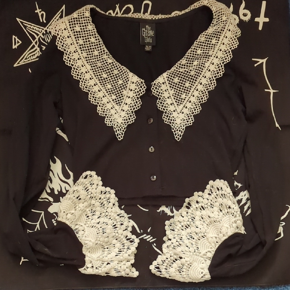 Black Lace Collar Top